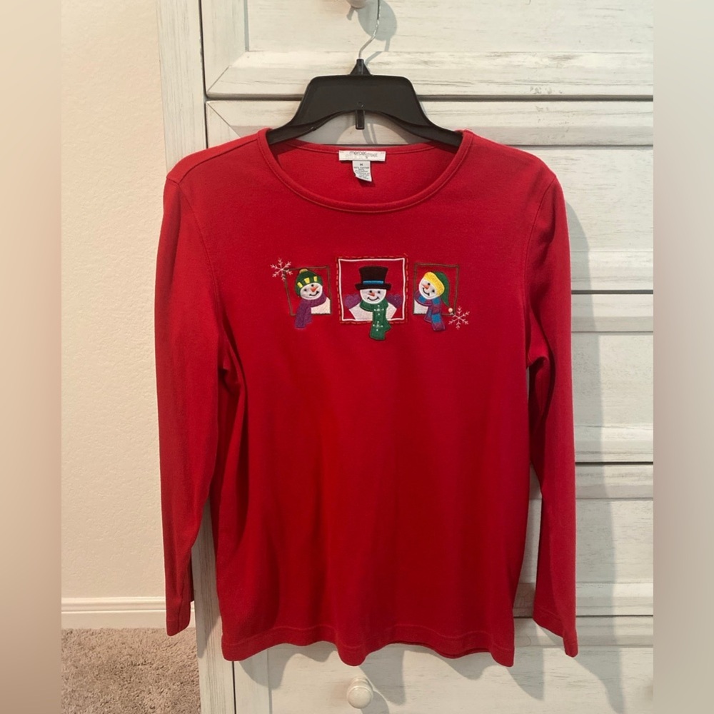 Mercer Street Studio long sleeved Christmas themed top Size M